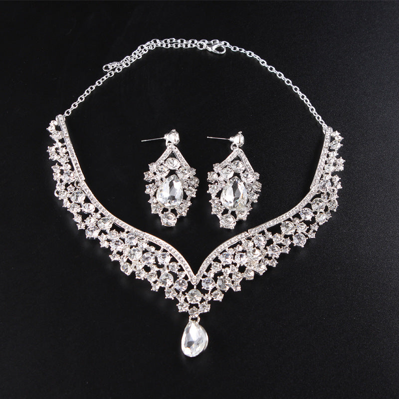 Dazzling Elegance: The Timeless Sparkle of Alloy Diamond Accessories GlamzLife