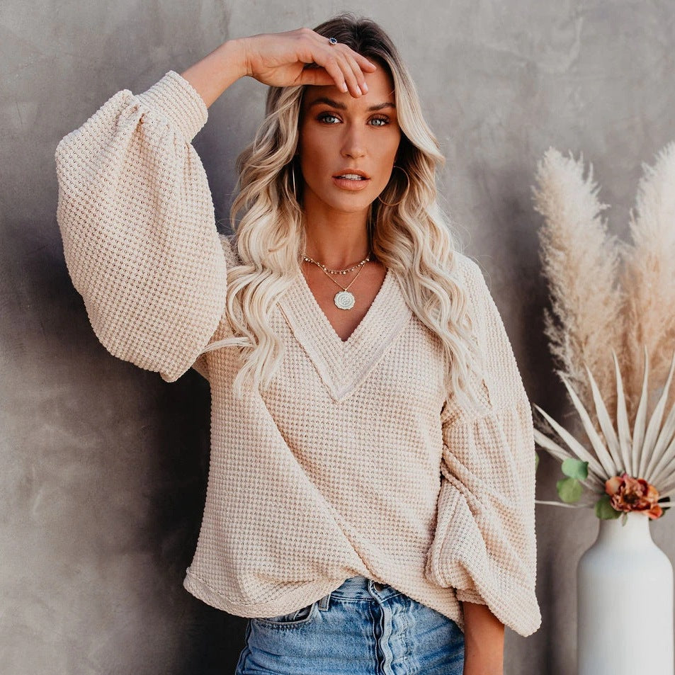 Fashion loose V-neck with Lantern Sleeve Top GlamzLife