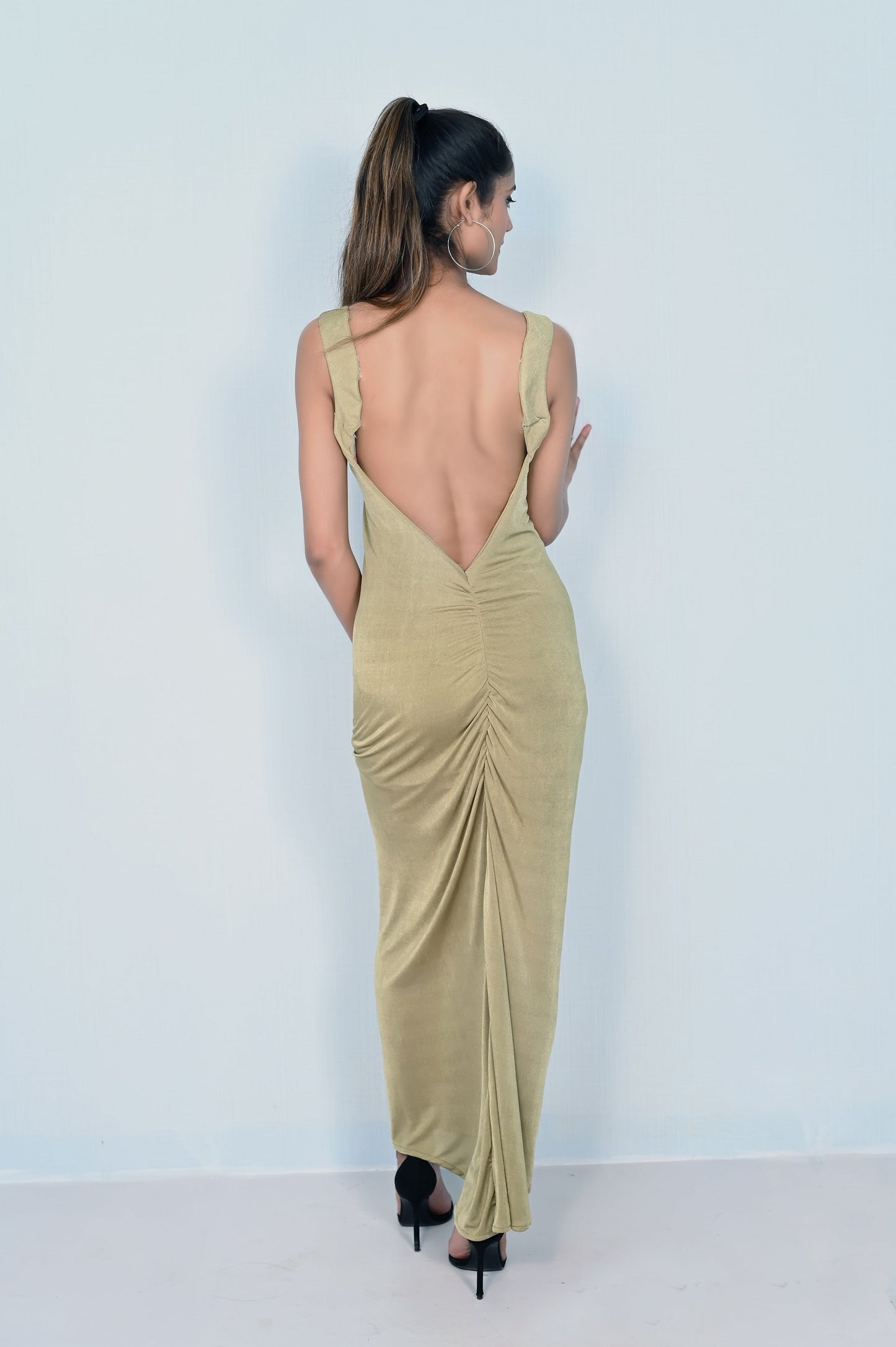 Backless Bodycon Maxi Dress | GlamzLife