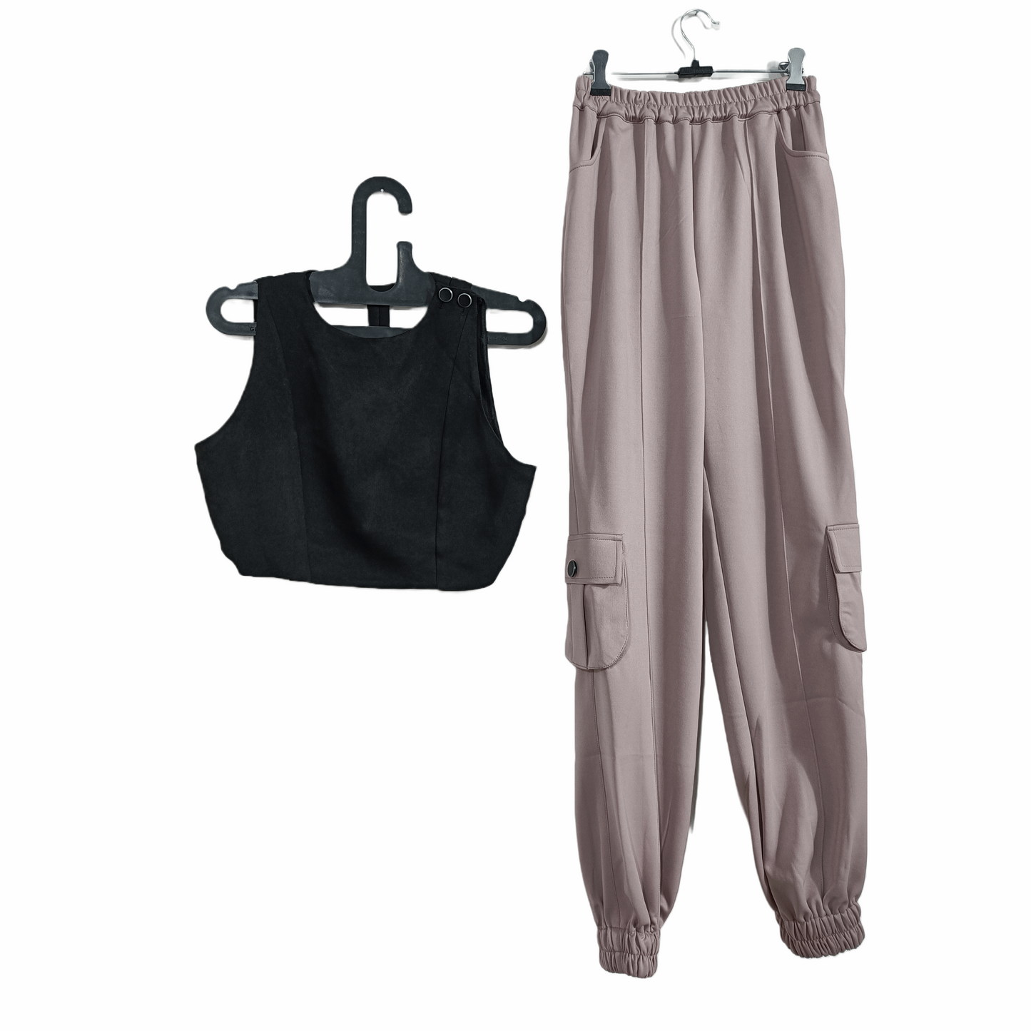 Cargo Jogger With Back Side Striped Crop Top Gym Wear | GlamzLife