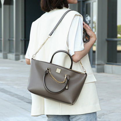 Luxurious Women's Shoulder and Messenger Bags | GlamzLife