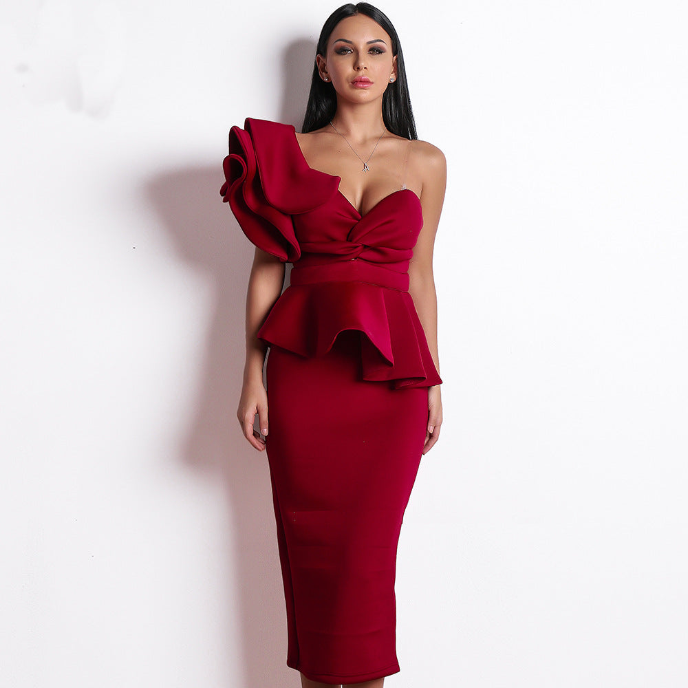 Pretty Strapless Evening Dress | Wine red | GlamzLife
